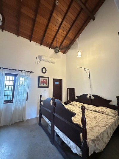 Dual Property Investment Opportunity – Bungalow + House in Mount Lavinia | Investment : LKR 125 Million (Negotiable)-3