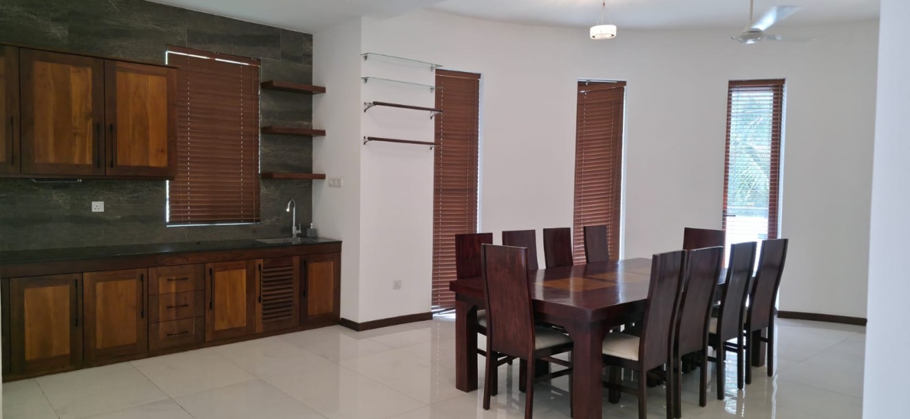 Luxury 4-Storey Fully Furnished House for Sale in Dehiwala-4