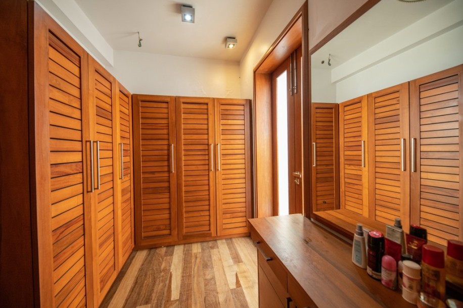 Luxury House for Sale in Nugegoda – Rs 146 Million-6