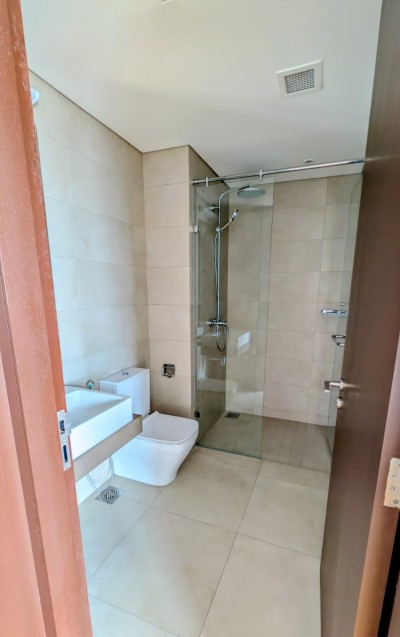 2BR Apartment for Sale in Luna Tower, Union Place, Colombo 02 | Price: LKR 85,000,000 (Negotiable)-6