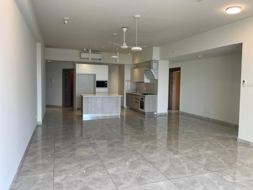 3BR Apartment for Sale Capital Heights, Rajagiriya | Investment LKR 118 Million-2