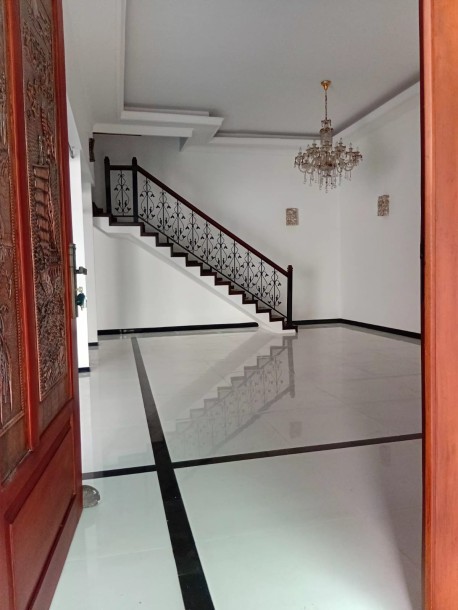 Brand New 4BR House for Sale in Battaramulla | LKR 72.5 Mn (HS4724)-6
