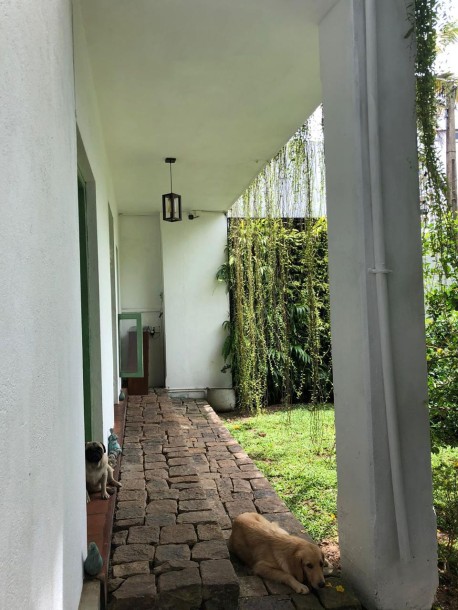 10 Perch Furnished 5BR House for Sale in Kotte | LKR 90 Million (HS4748)-2