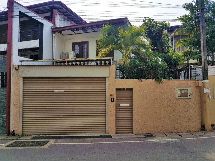 7 Perch Luxury 4BR House for Sale in Nawala | LKR 65 Million(HS4735)-1