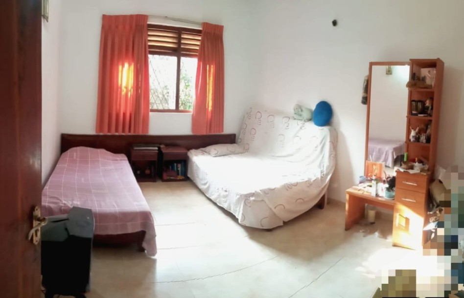 12 Perch 4BR House for Sale in Malabe | LKR 29 Million (HS4718)-7