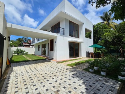 3BR House for Sale in Rawathawatta, Moratuwa | LKR 90 Million (HS4744)