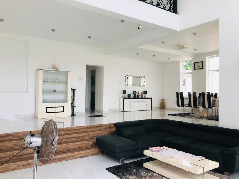 5 Bedroom Luxury House for Sale in Kadawatha | LKR 120 Million(HS4758)-3
