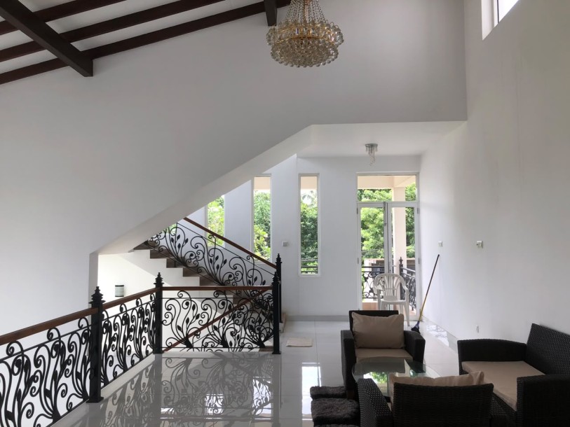 5 Bedroom Luxury House for Sale in Kadawatha | LKR 120 Million(HS4758)-6