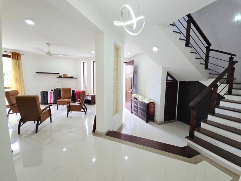 5 Bedroom Luxury House for Sale in Pannipitiya | LKR 48 Million (HS4755)-7