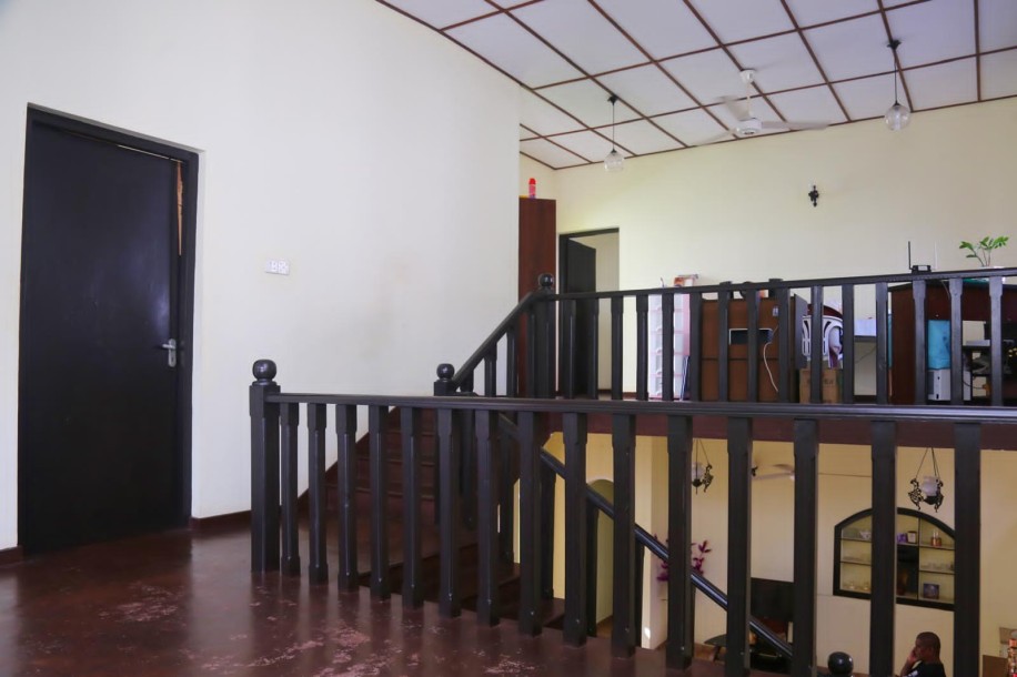 Two-Storey House for Sale in Raja Mawatha, Kotte | LKR 87.5 Mn (HS4760)-9