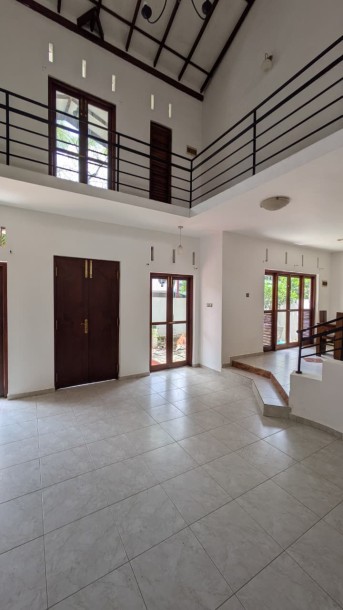 Luxury 4 Bedroom House for Sale in Gothatuwa New Town | LKR 48.5 Million(HS4762)-6