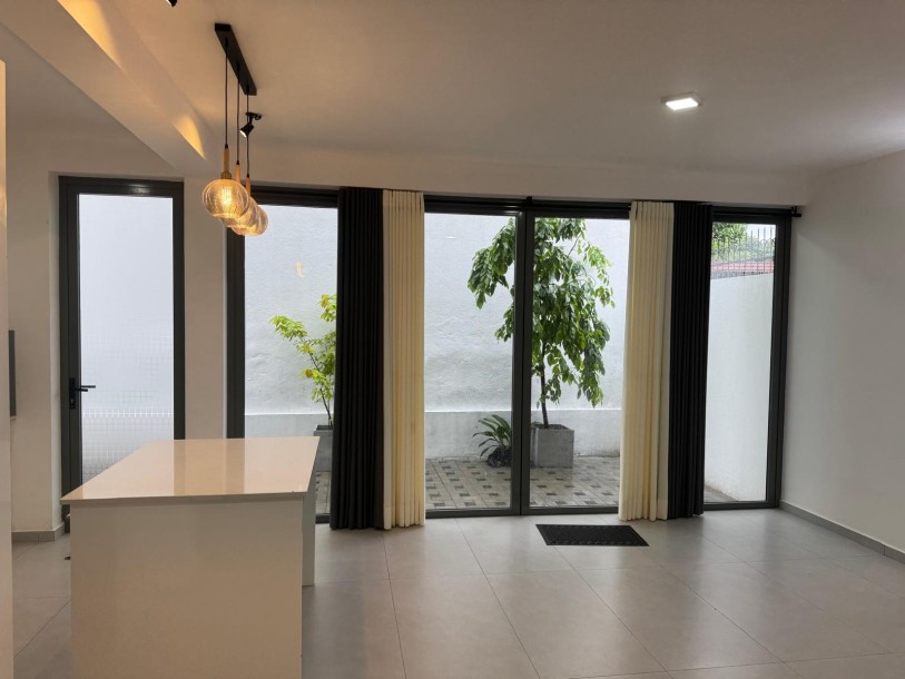 4BR 3-Storey House for Rent in Malabe | LKR 300,000 per Month (HS4773)-5