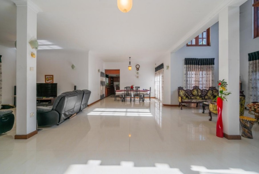 6BR House for Sale in Kohuwala, Nugegoda | LKR 150 Mn (HS4775)-9