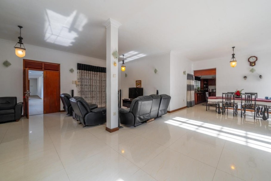 6BR House for Sale in Kohuwala, Nugegoda | LKR 150 Mn (HS4775)-3