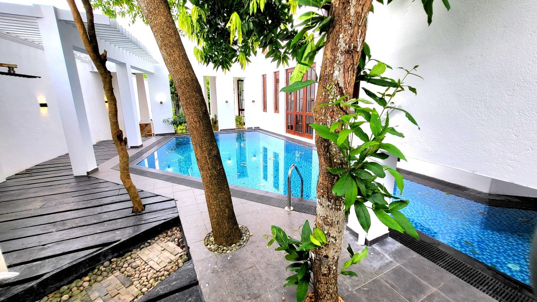 Super Luxury House for Sale in Nugegoda | LKR 220 Million (HS4803)-2