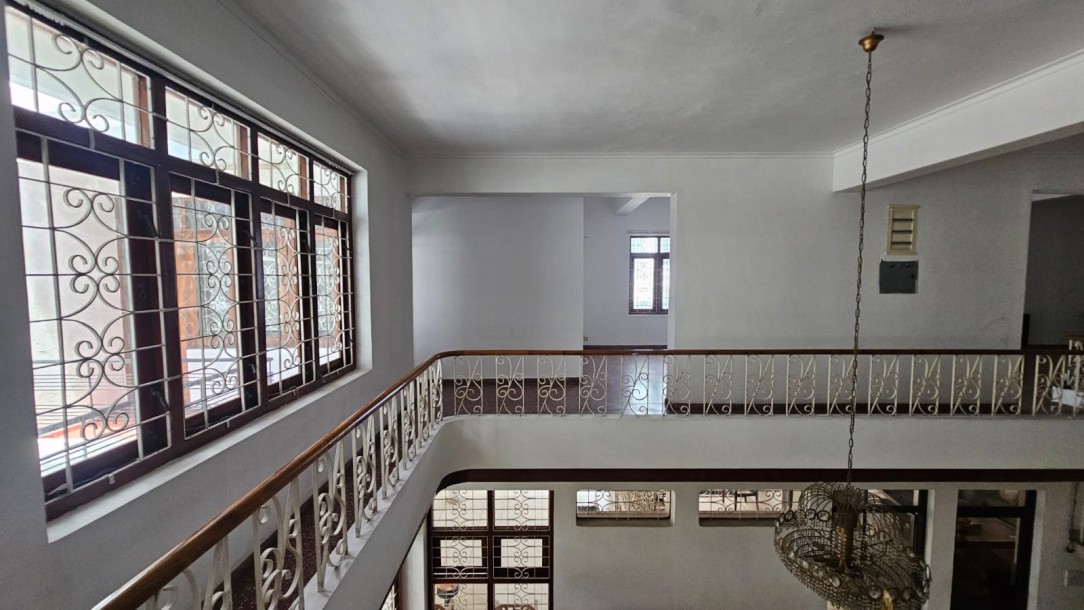 Heritage House for Sale in Bambalapitiya | Investment LKR 350 Million (HS4801)-18