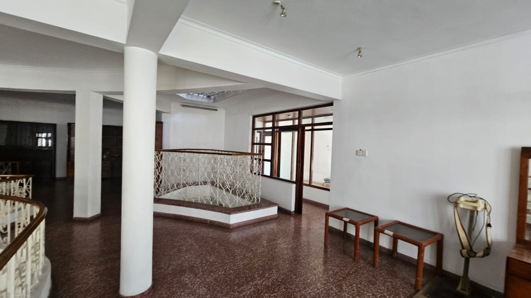 Heritage House for Sale in Bambalapitiya | Investment LKR 350 Million (HS4801)-14