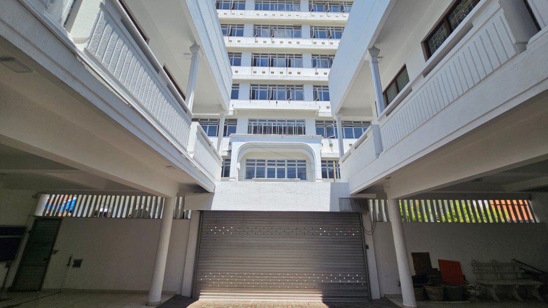 Heritage House for Sale in Bambalapitiya | Investment LKR 350 Million (HS4801)-10