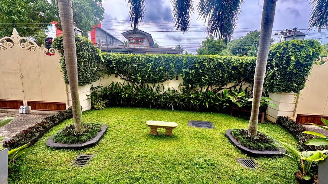 Luxury 3-Storey House for Sale in Makola | LKR 320 Million (HS4806)-12