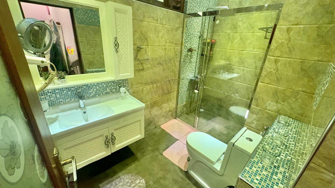 Luxury 3-Storey House for Sale in Makola | LKR 320 Million (HS4806)-17