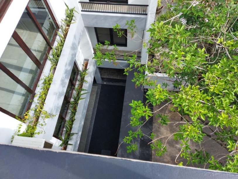 4 Bedroom Modern House for Rent in Colombo 07 | USD 3,700 Per Month (HS4935)-1