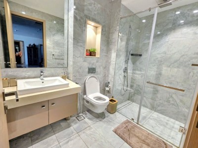 3BR Apartment for Sale at 606 The Address, Colombo 03  | LKR 195 Million (AP4944)-8