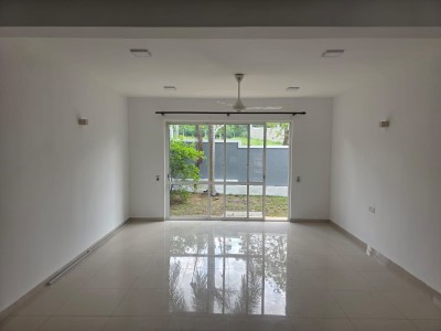 4BR Modern House for Sale in Kesbewa | LKR 35 Million (HS4945)-6