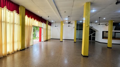 10,000 Sqft Commercial Building for Rent in Colombo 10 | LKR 1.5 Million Per Month (CP4963)