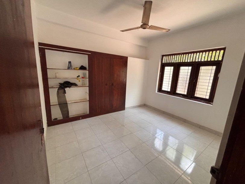 6BR House with Annex for Sale in Attidiya, Dehiwala | LKR 65 Million (HS4989)-7