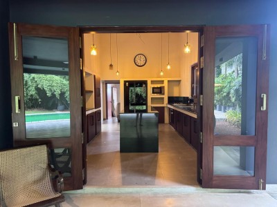 5 Bedroom House with Swimming Pool for Rent in Battaramulla | USD 4,000 Per Month (HS4996)-15