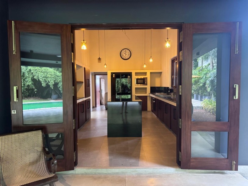 5 Bedroom House with Swimming Pool for Rent in Battaramulla | USD 4,000 Per Month (HS4996)-15