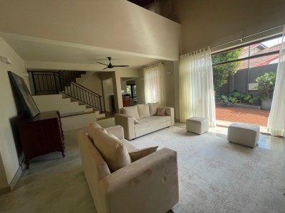 5 Bedroom House with Swimming Pool for Rent in Battaramulla | USD 4,000 Per Month (HS4996)-3