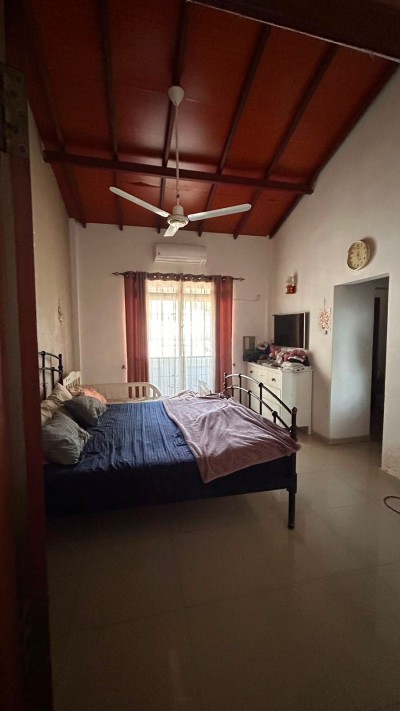 5BR House for Sale in Attidiya | LKR 90 Million (HS5005)-11
