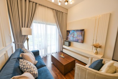 2-Bedroom Furnished Apartment for Sale at Canterbury Golf View | LKR 46 Million (AP5014)