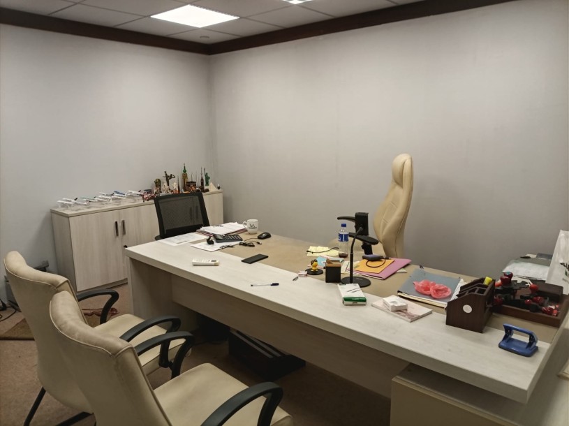 Commercial Office Space for Rent in Colombo 04 | LKR 250,000 per Month (CP5026)-3