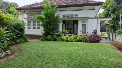 Land with Old House for Sale in Colombo 09 | LKR 85 Million (LA5022)-4