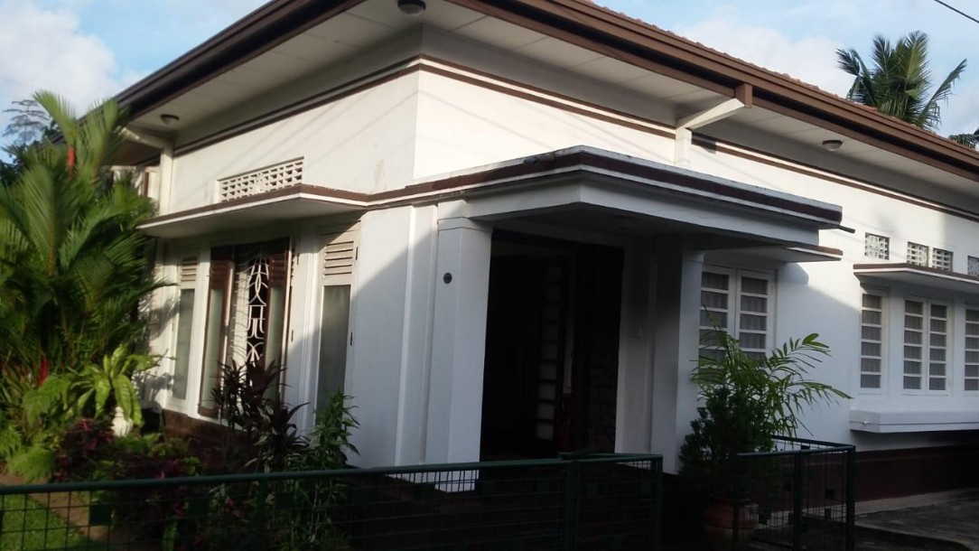 Land with Old House for Sale in Colombo 09 | LKR 85 Million (LA5022)-3