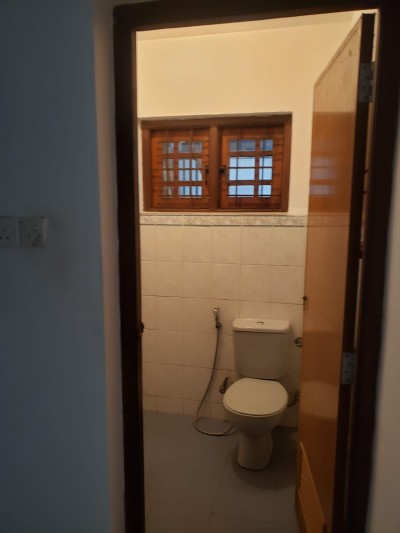 4 Bedroom Three-Storey House for Sale in Pita Kotte | LKR 118 Million (HS5048)-14