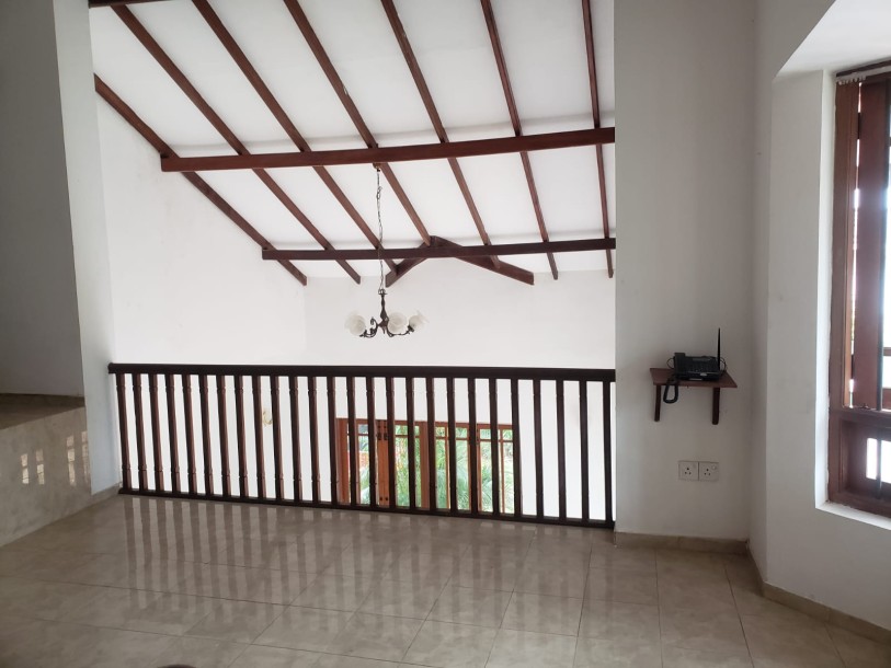 4 Bedroom Three-Storey House for Sale in Pita Kotte | LKR 118 Million (HS5048)-2