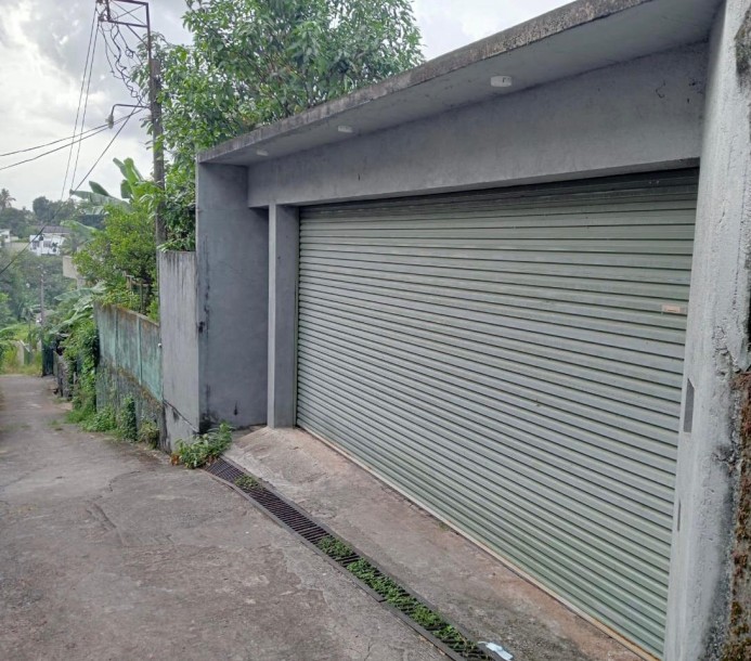 3-Bedroom House for Sale in Kalapaluwawa, Rajagiriya | LKR 24.31 Million  (HS5019)-1