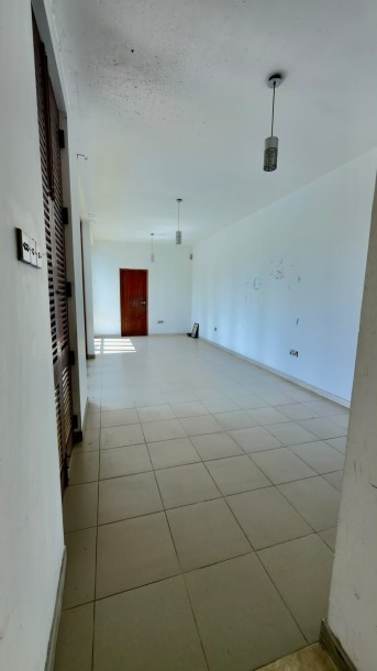 5 Bedroom Luxury House for Sale in Malabe | LKR 175 Million  (HS5044)-9