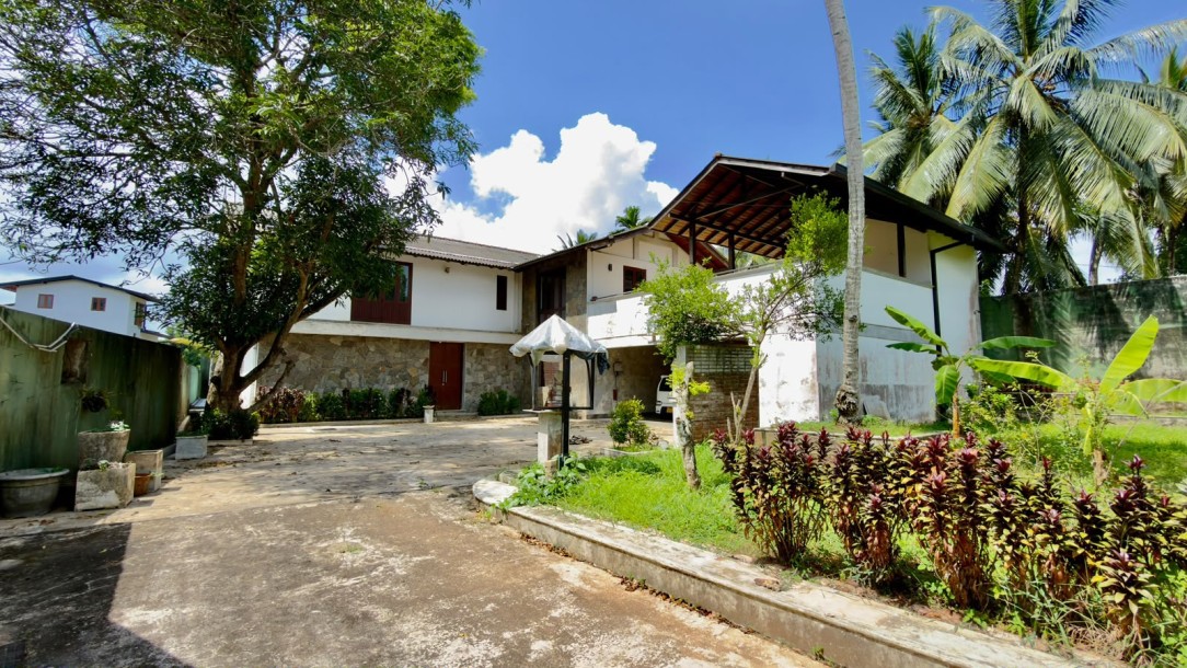 5 Bedroom Luxury House for Sale in Malabe | LKR 175 Million  (HS5044)-2