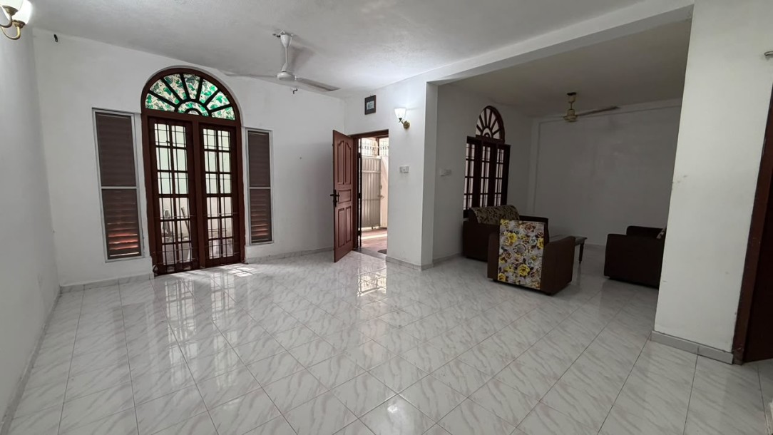 4-Bedroom House for Sale in Kalubowila | LKR 62 Million  (HS5016)-1