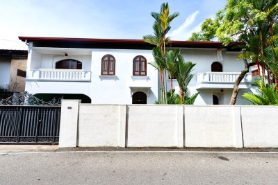 7-Bedroom House for Sale in Nugegoda | LKR 197.5 Million (HS5032)