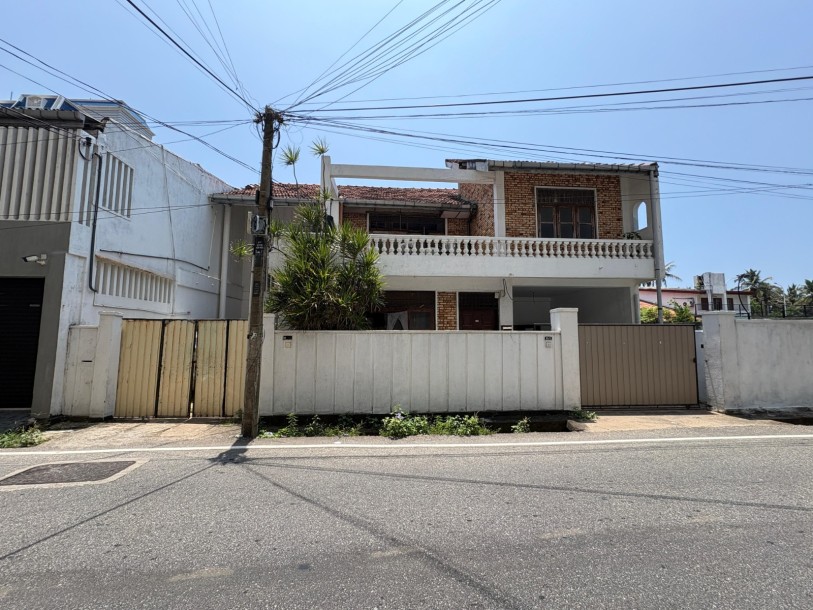 5 Bedroom House for Sale in Ebenezer Place, Dehiwala | LKR 125 Million (HS5041)-1